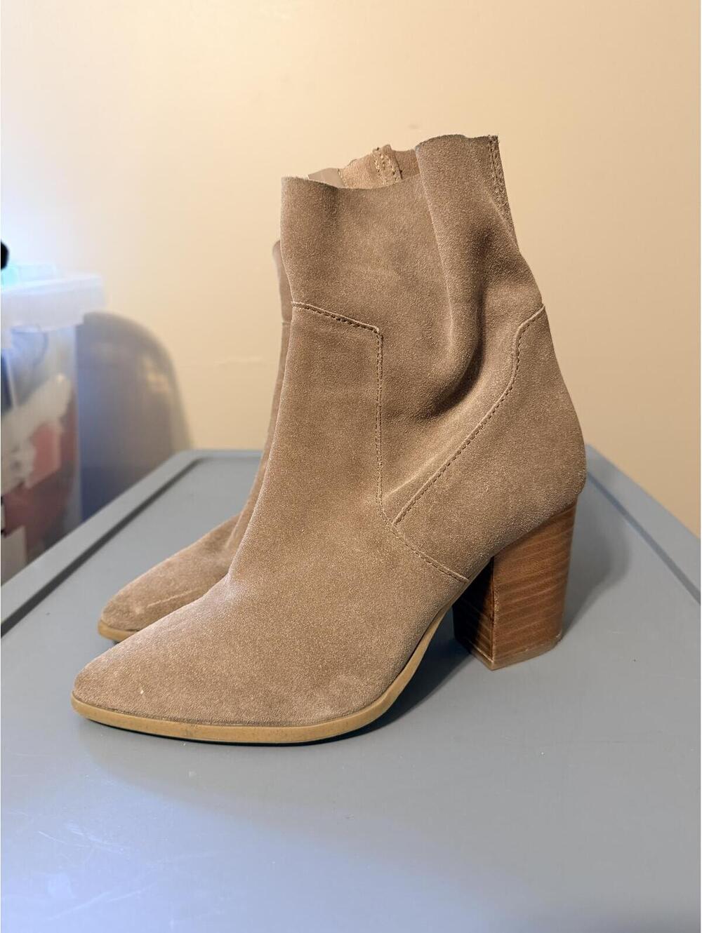 Steve Madden Jarvis Suede Ankle Boots Women’s 6.5 Taupe Block Heel Booties